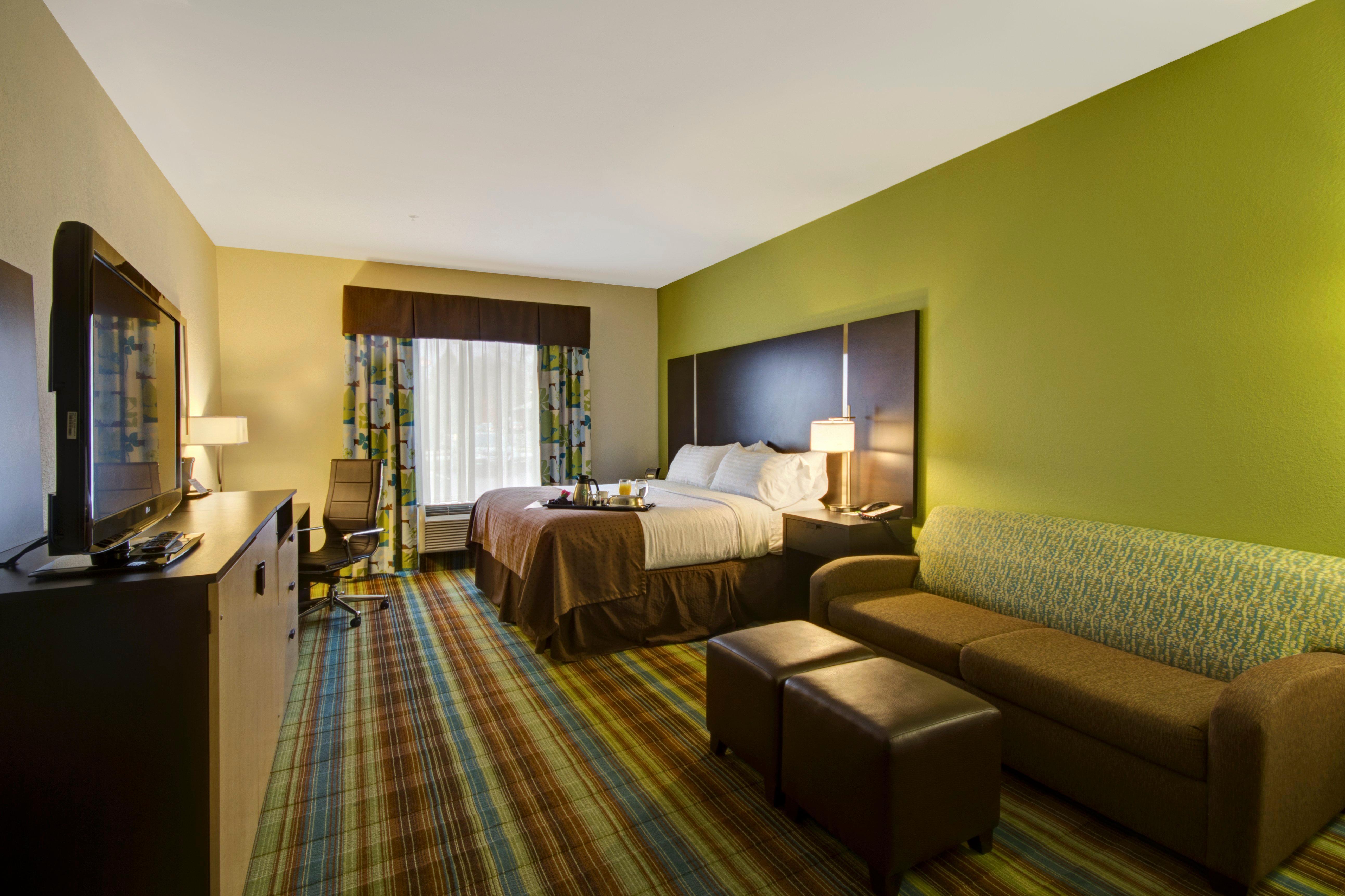 Holiday Inn Christiansburg Blacksburg By Ihg Екстериор снимка