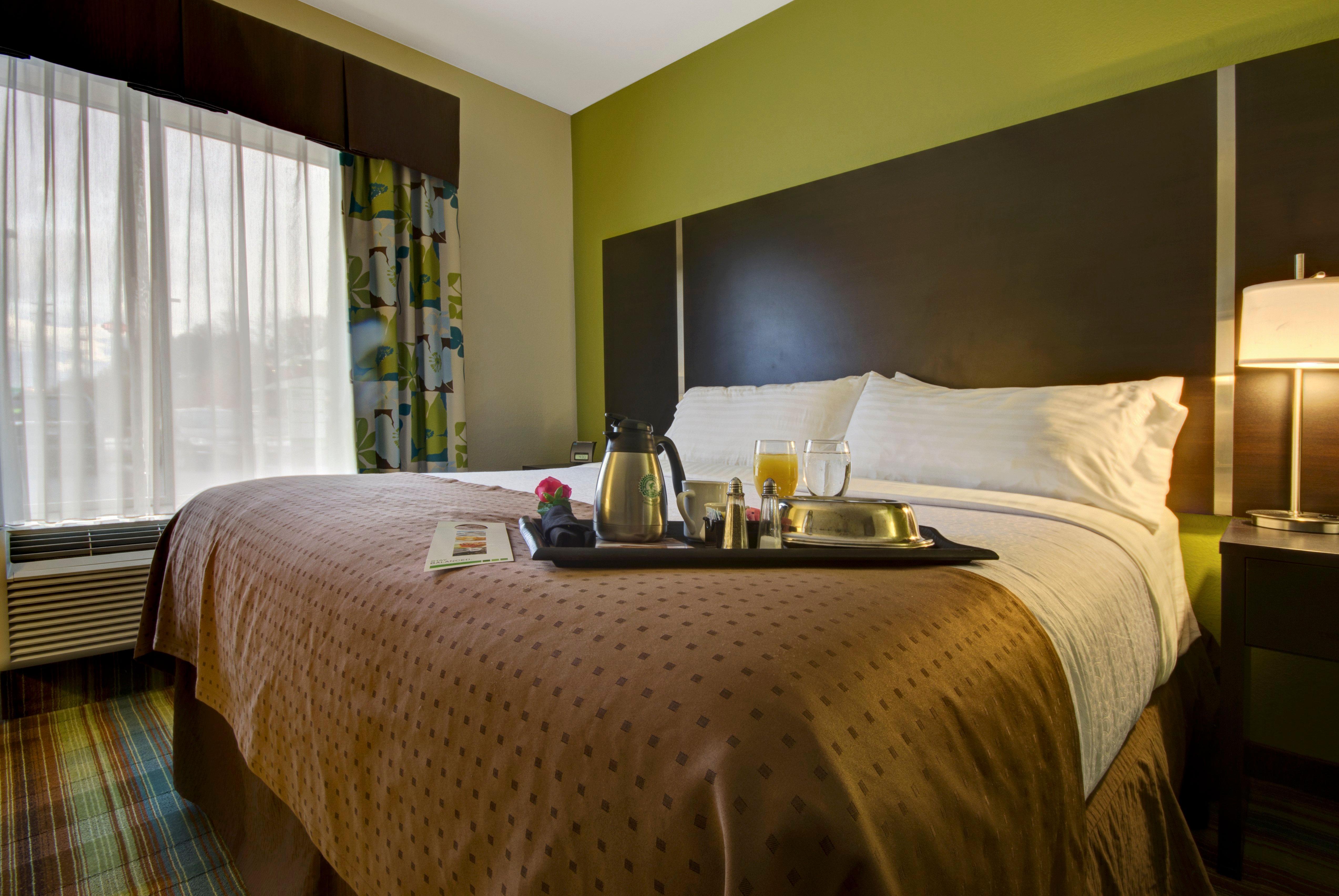 Holiday Inn Christiansburg Blacksburg By Ihg Екстериор снимка