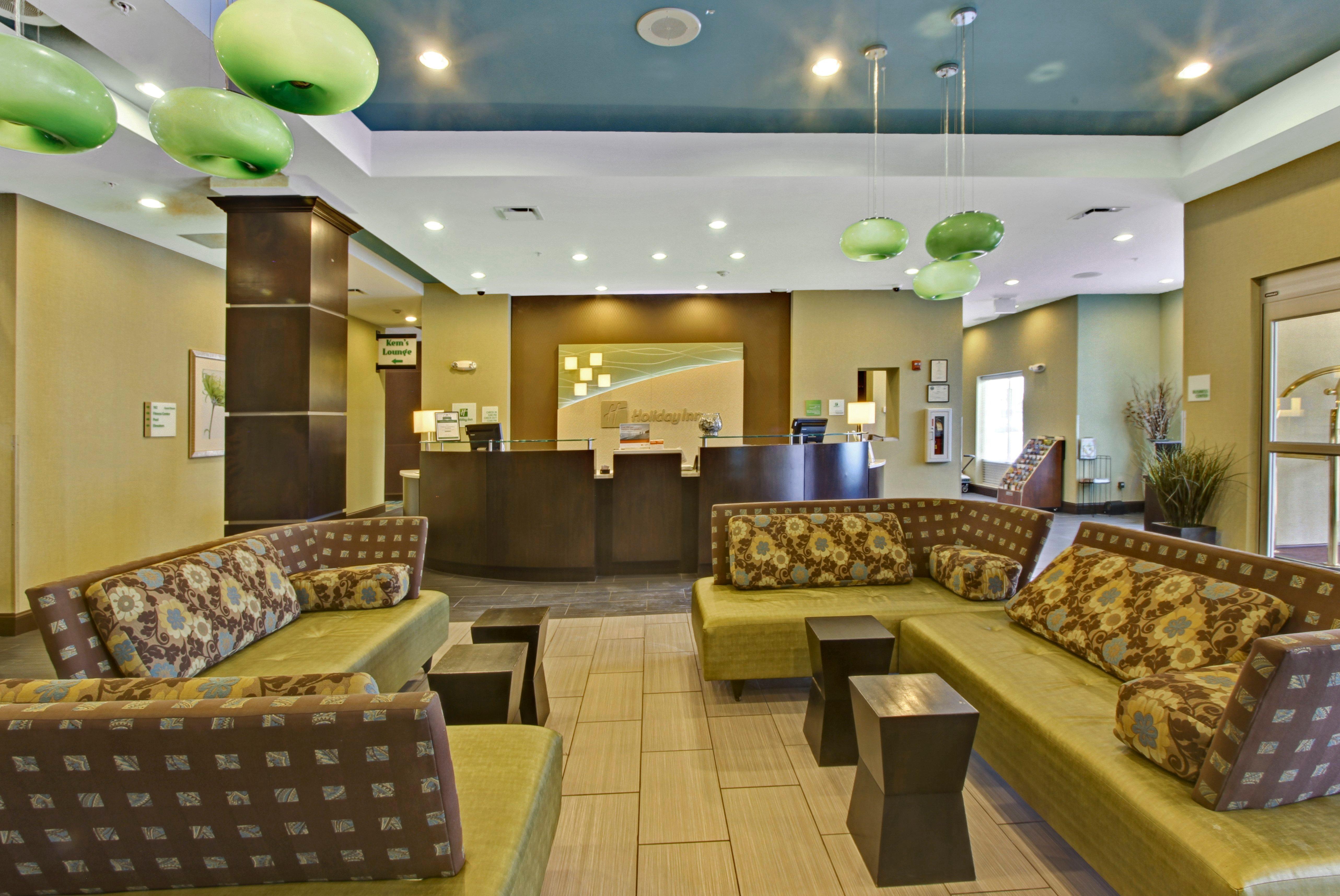 Holiday Inn Christiansburg Blacksburg By Ihg Екстериор снимка