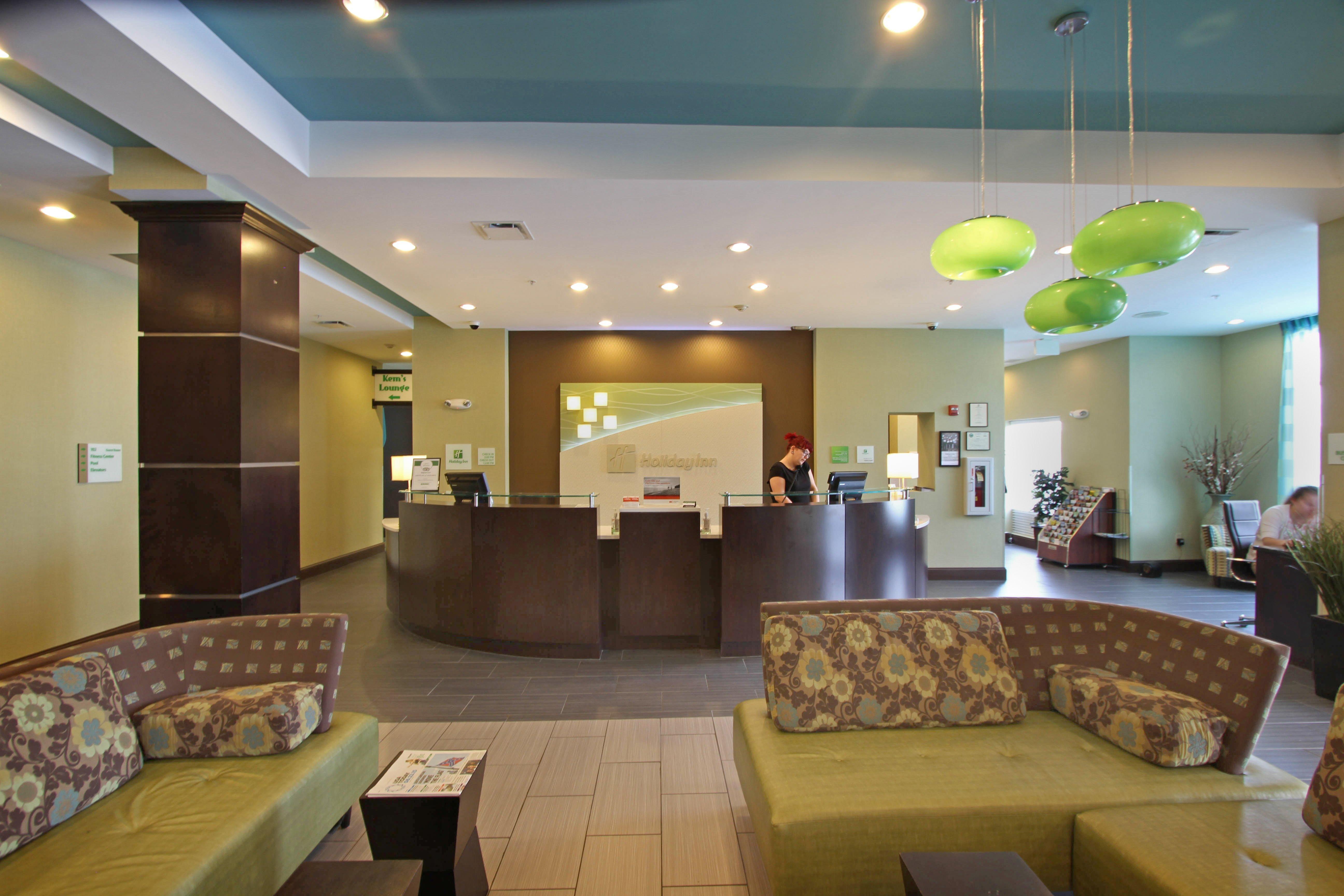 Holiday Inn Christiansburg Blacksburg By Ihg Екстериор снимка