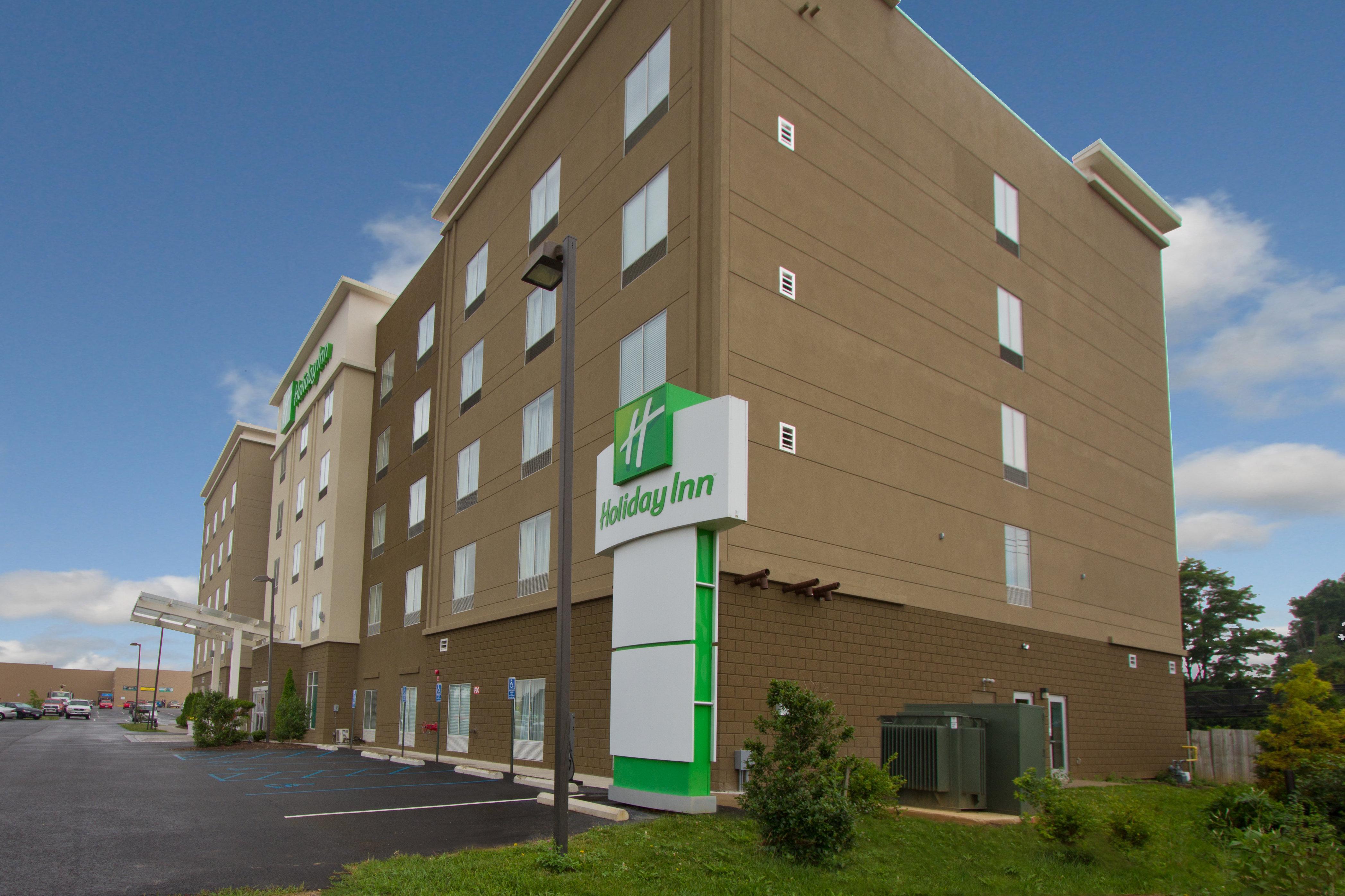 Holiday Inn Christiansburg Blacksburg By Ihg Екстериор снимка