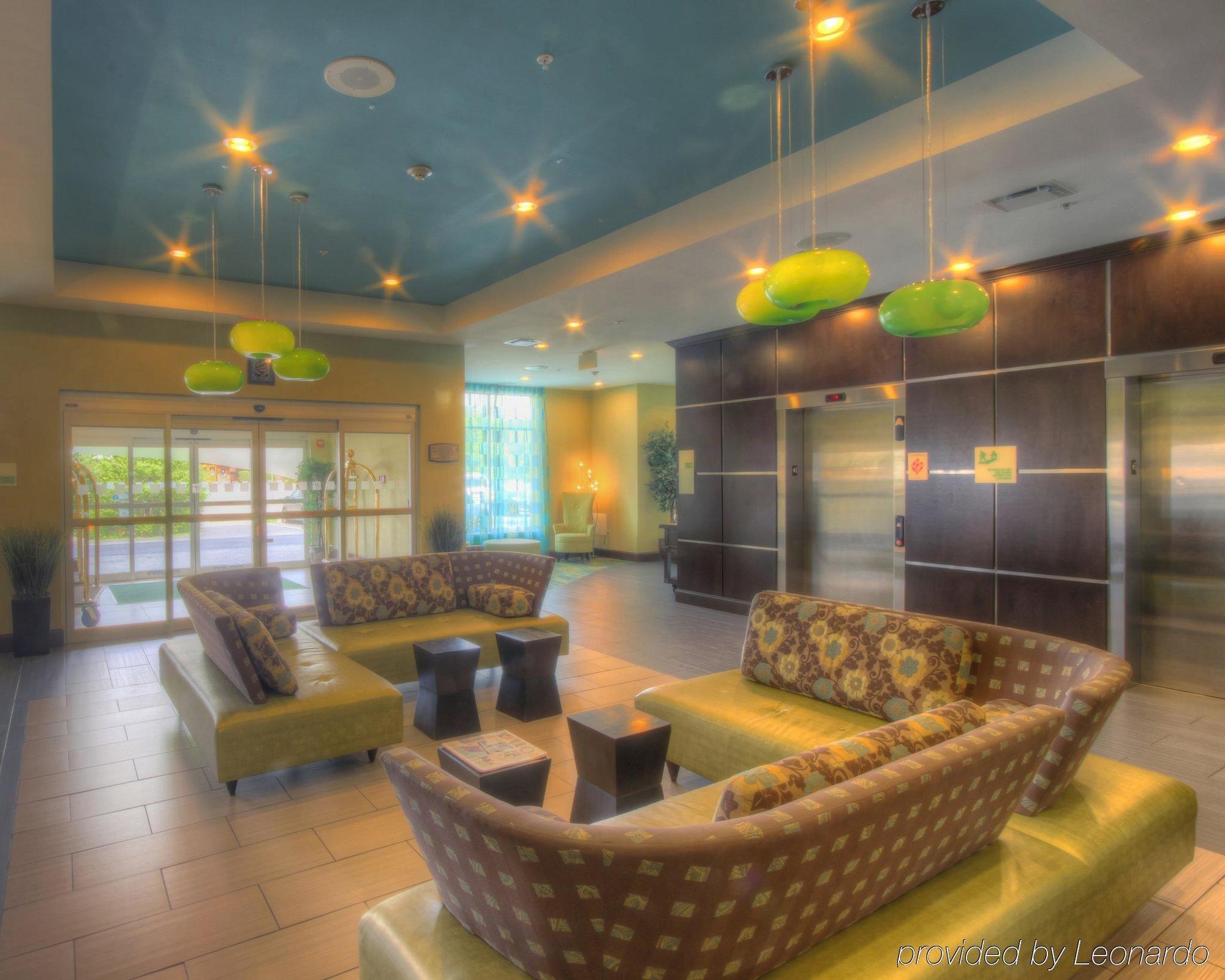 Holiday Inn Christiansburg Blacksburg By Ihg Екстериор снимка